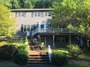 20 Westbrook St, Wynantskill, NY 12198