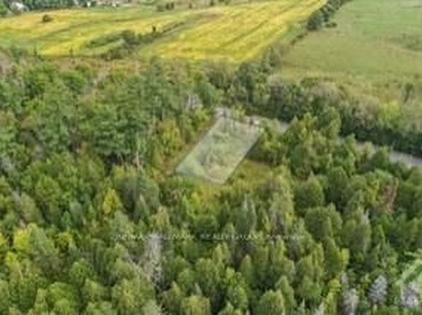 4835 Canon Smith Dr, Ottawa, ON K0A 1X0