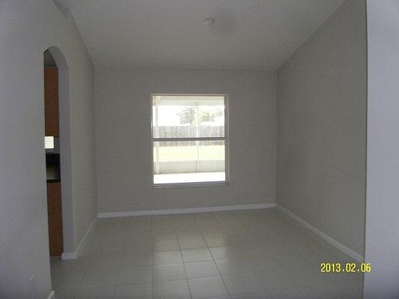 5th image of 1134 SW Heather St