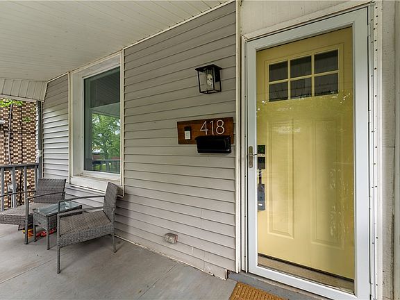 2nd image of 418 N Graham St