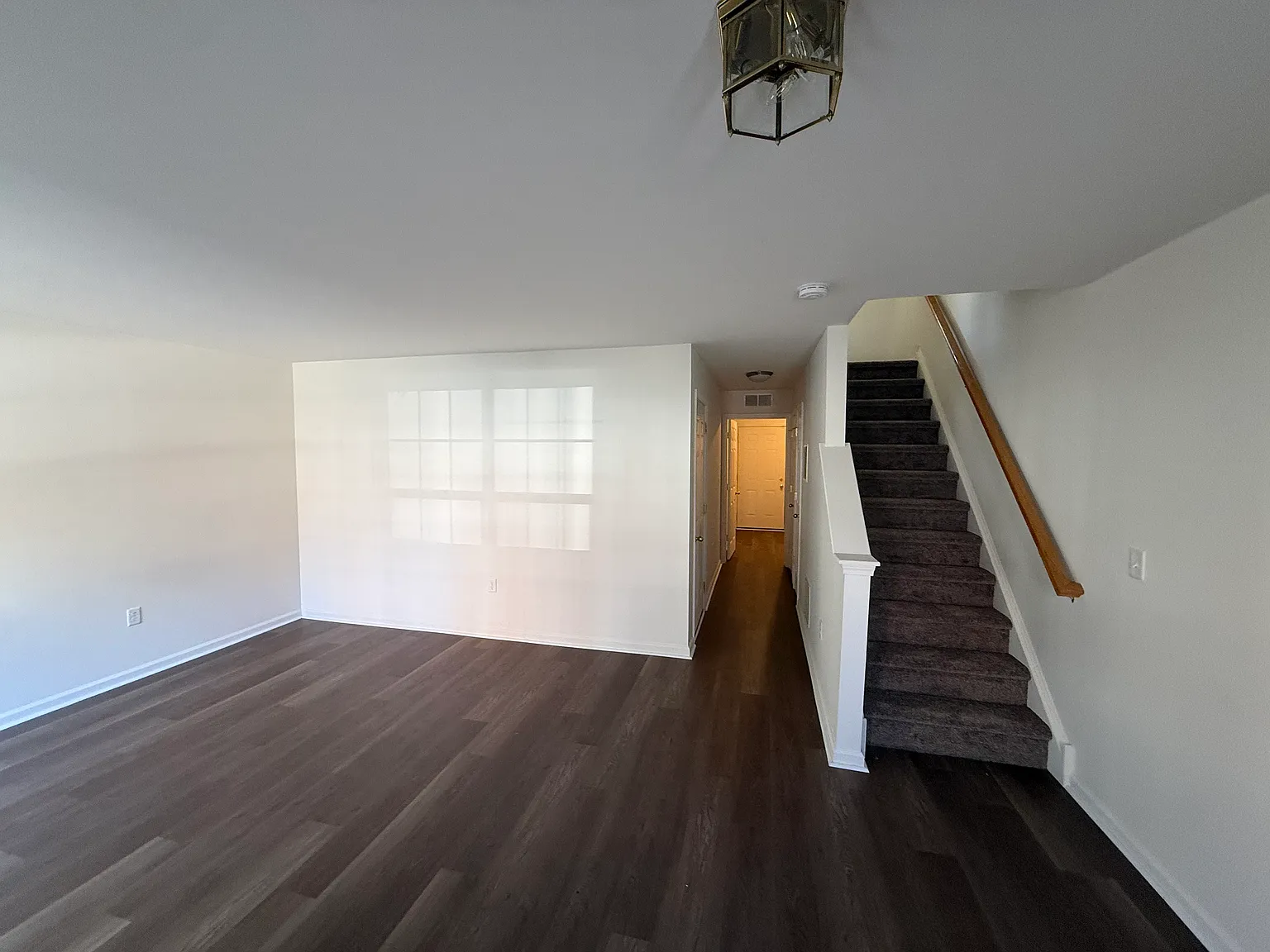 739 Centre St — Photo 4