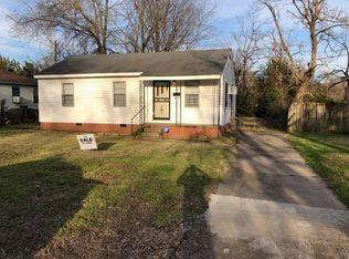 1110 Macarthur St, Greenville, MS 38701