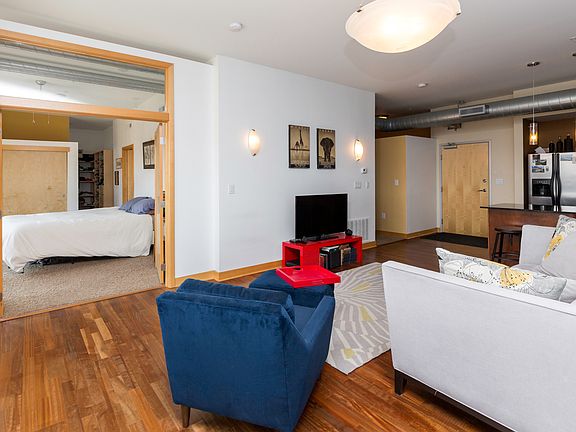 3rd image of 119 4th St Unit 406