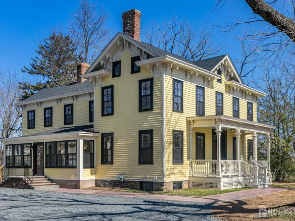 784 Ridge Rd, Monmouth Junction, NJ 08852