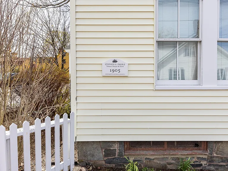 19 Blossom St — Photo 24