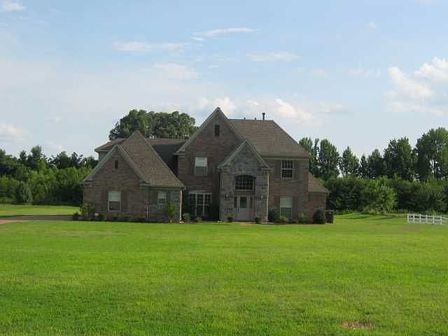 2nd image of 9401 Bolton Estates Rd