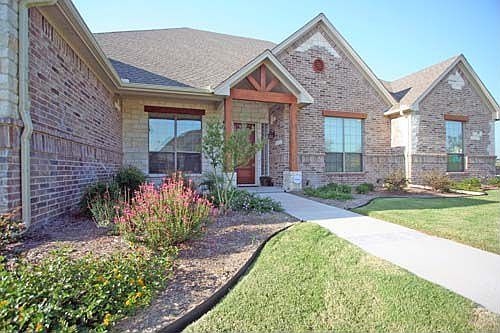 2nd image of 8250 Glenwick Dr