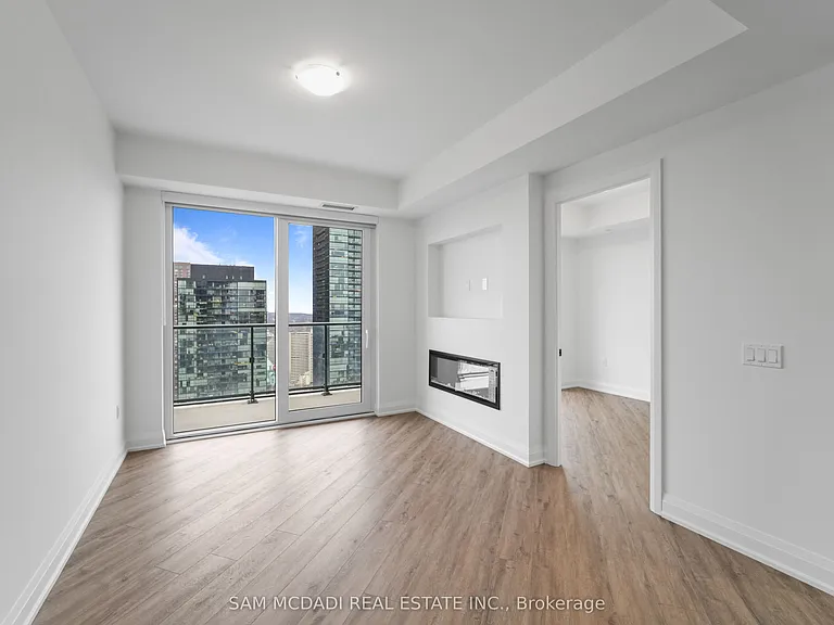 634 Church St #3808 — Photo 6