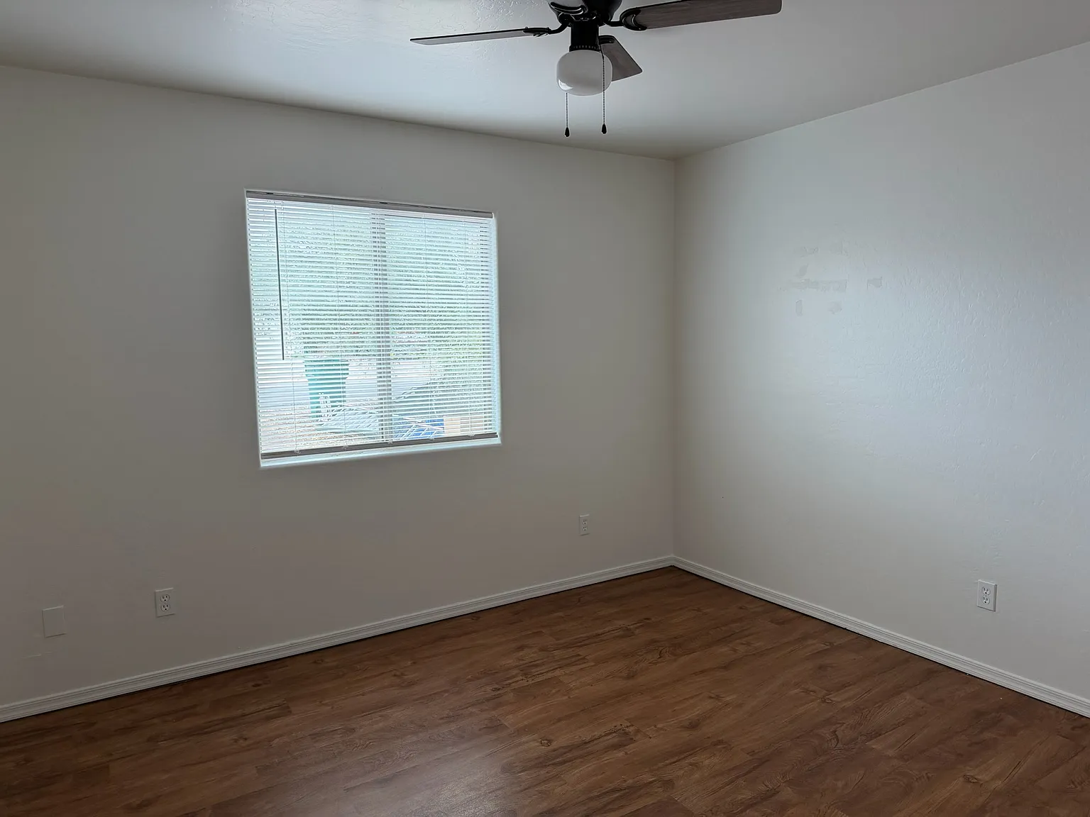 2 bed, 840 sqft, $1,450 — Photo 3
