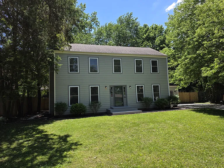503 E Evergreen Ct — Photo 3
