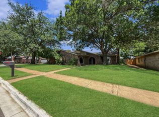 6251 Shirley Dr, Fort Worth, TX 76180