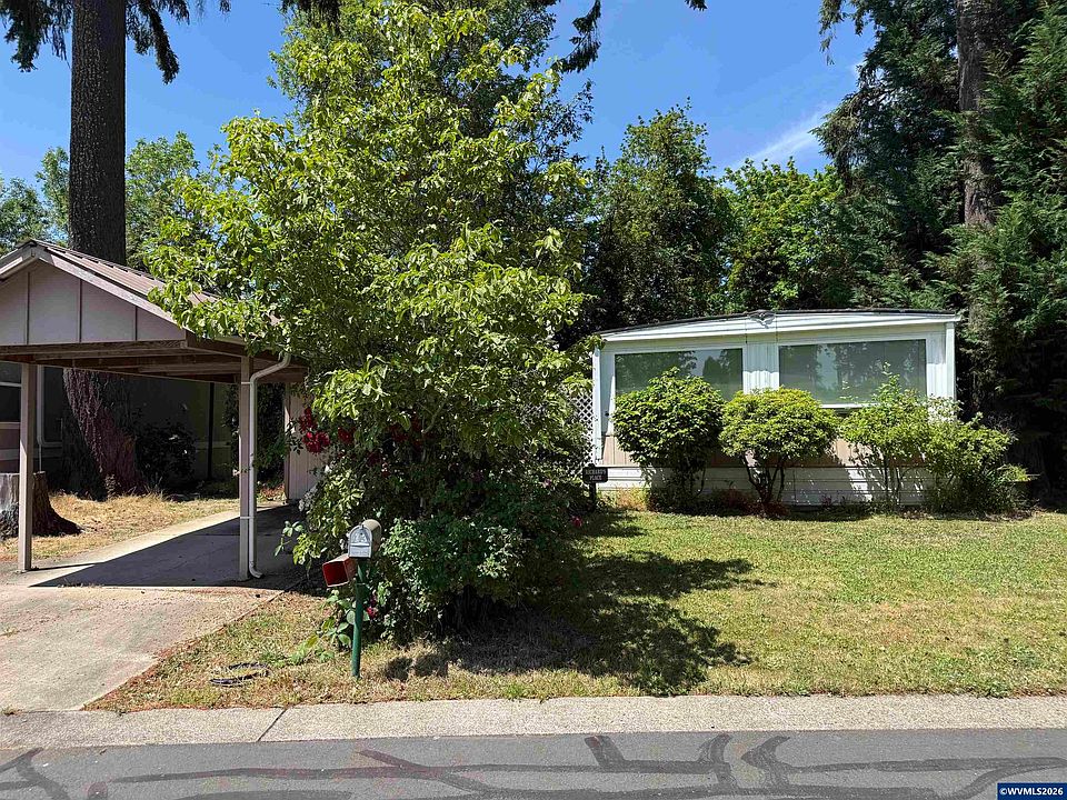1st image of 33125 SE White Oak Rd Unit 13