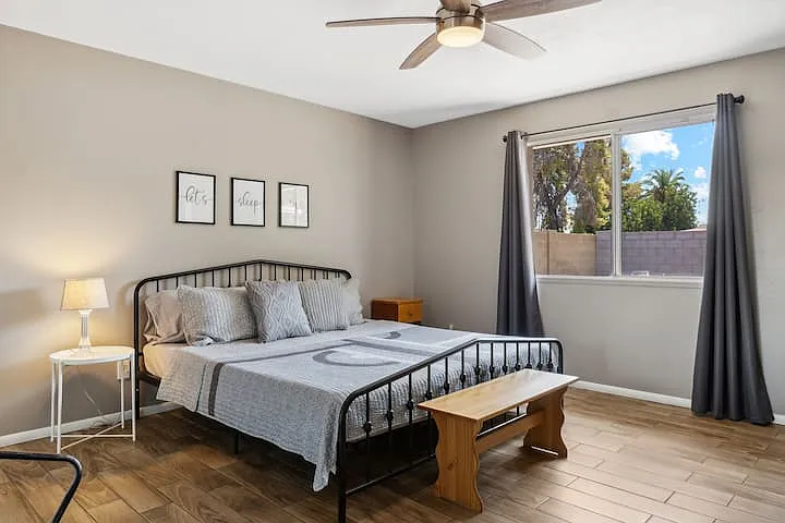 3209 S Los Feliz Dr — Photo 11
