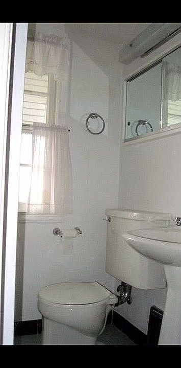 1st image of 1005 W Ewing Ave