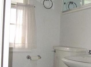 1005 W Ewing Ave, South Bend, IN 46613