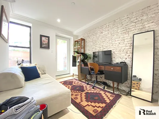 Rented by PadRabbit LLC | media 18