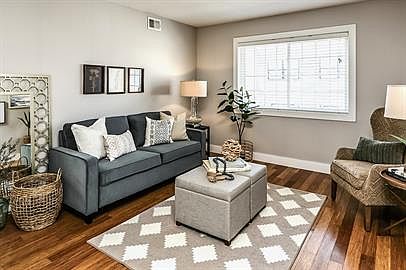 1st image of 3070 Mason St #5