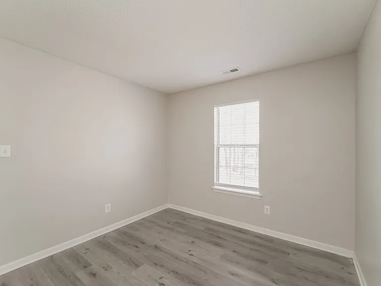 9236 Kimmel Ln — Photo 15
