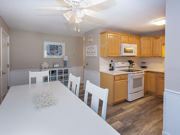 5th image of 329 Sea Cloud Cir #329