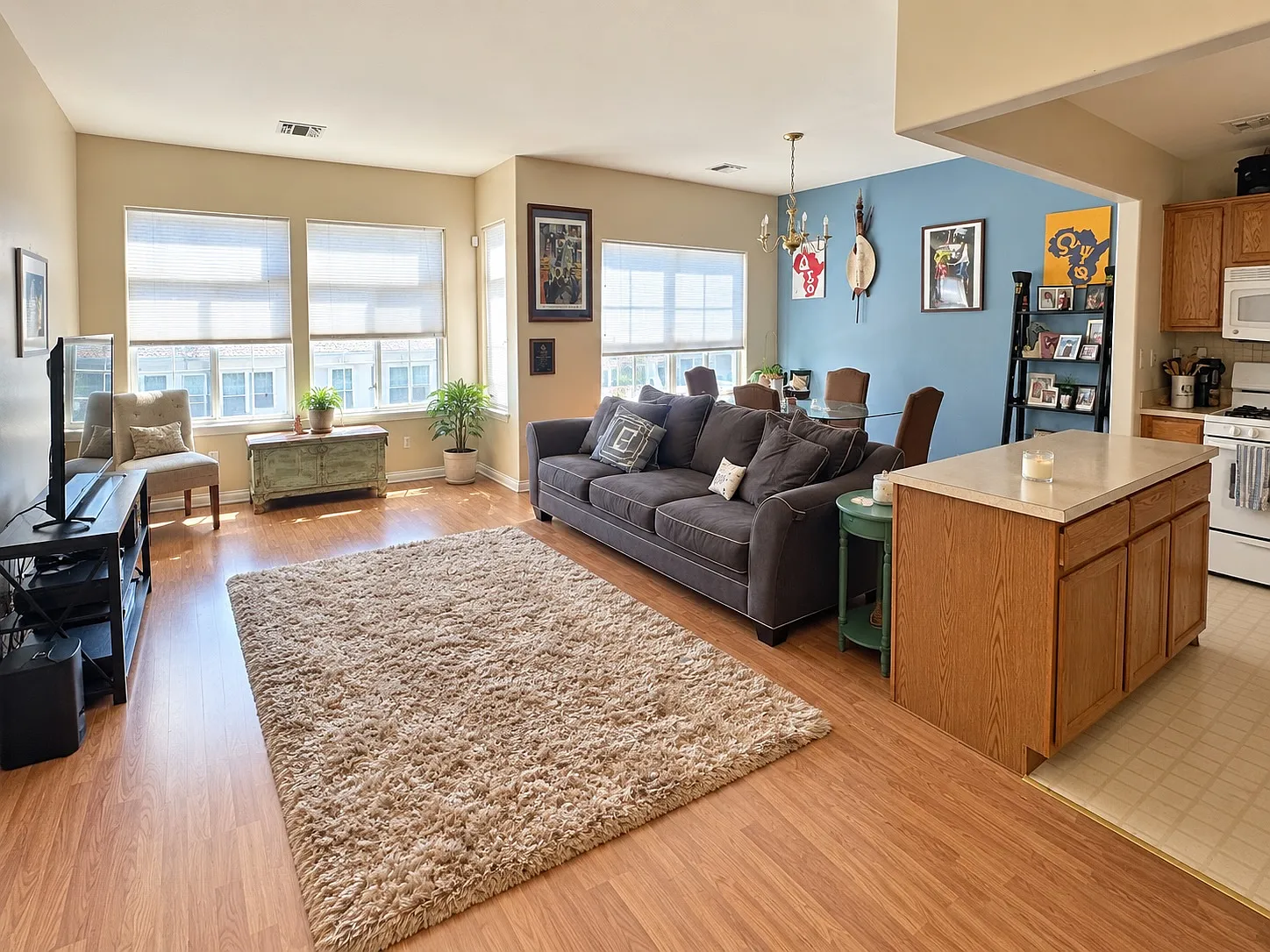 2 bed, $2,650 — Photo 2