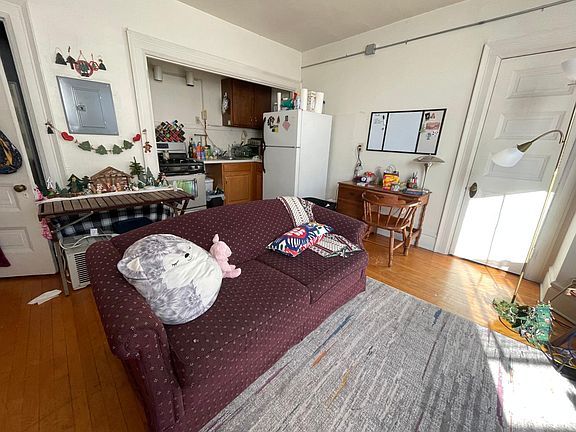 2nd image of 302 W 4th St #4A