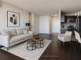 40 Homewood Ave #1702, Toronto, ON M4Y2K2