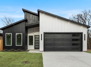 2153 Echo Lake Dr, Dallas, TX 75253