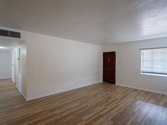 4th image of 4917 E Timrod St