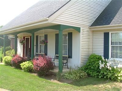4th image of 1908 Thornwood Ct
