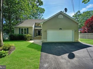 1623 Ewart Rd, Forked River, NJ 08731