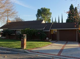 1600 Orange Tree Ln, La Canada Flintridge, CA 91011