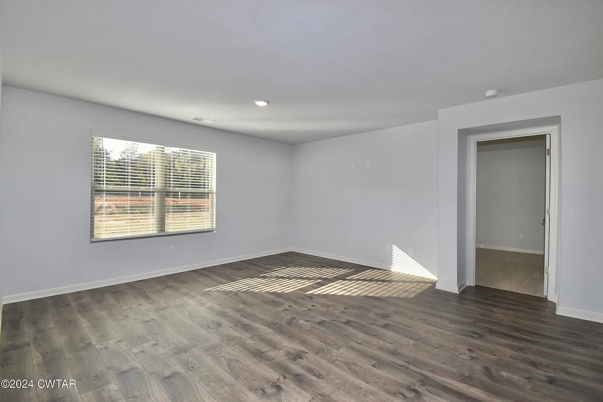 Building Photo - 103 Lansbury Pl