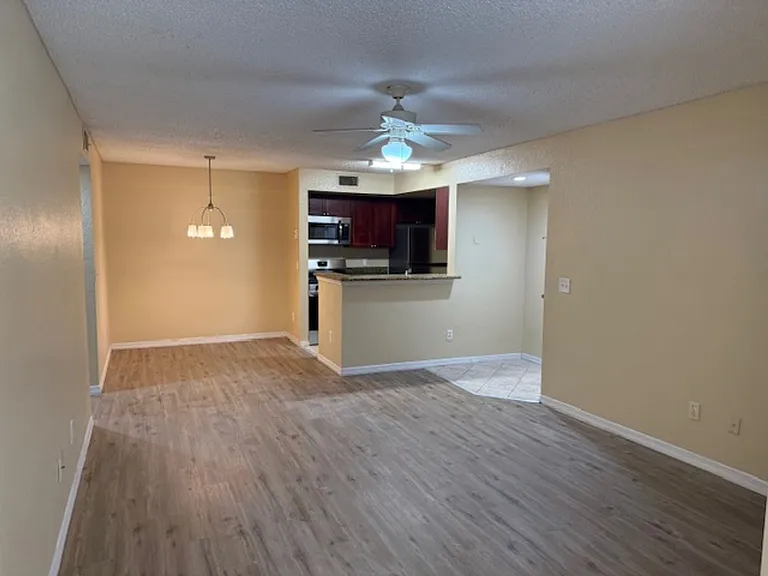 5124 Conroy Rd #613 — Photo 31