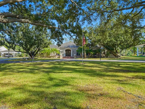 1761 Long Bow Ln, Clearwater, FL 33764