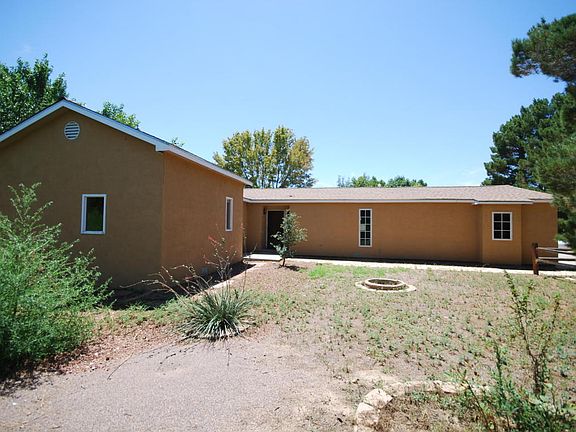 3rd image of 1220 Duggins Ln