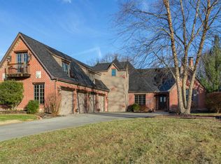 5636 S Lake Ridge Ave, Springfield, MO 65804