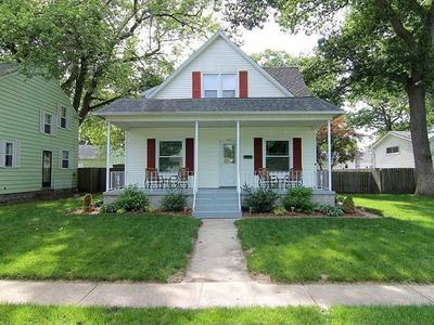 734 Lincoln St, Hobart, IN, 46342