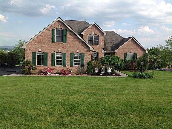 2nd image of 2836 Buena Vista Dr