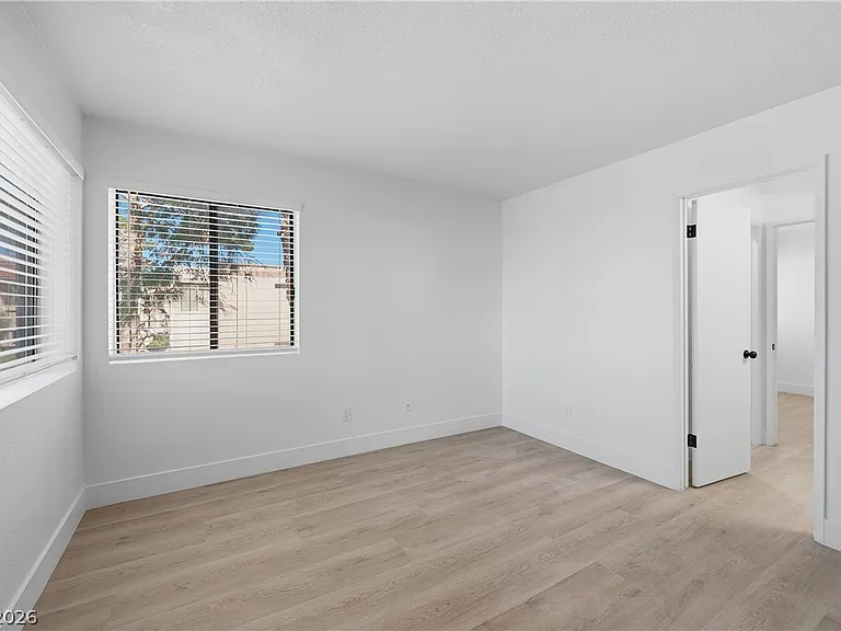 3770 Desert Marina Dr #52 — Photo 27