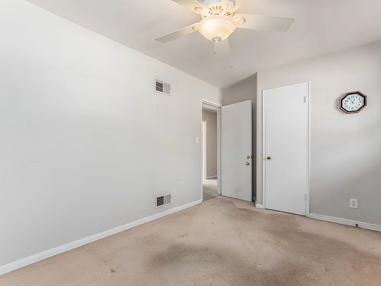 2591 Charing Rd #E — Photo 7