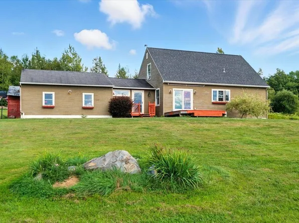 68 Sanville Road, Troy, VT 05868