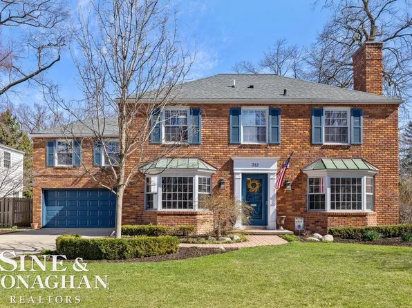 312 Cloverly Rd, Grosse Pointe Farms, MI 48236