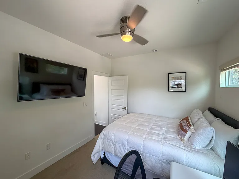 3713 Munson St — Photo 22
