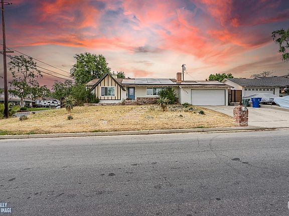 3rd image of 2400 Renegade Ave