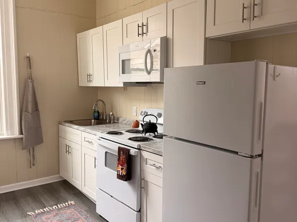 606 Church St, Honesdale, PA 18431