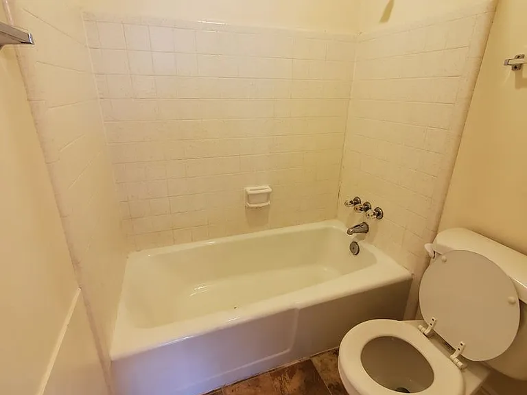 717 N South St #723-600 — Photo 8