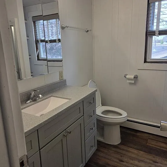 1190 Division St #3 — Photo 2
