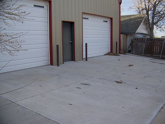 Very nice concrete pad