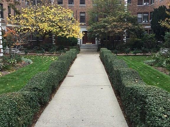 3rd image of 62 Queensberry St APT 204