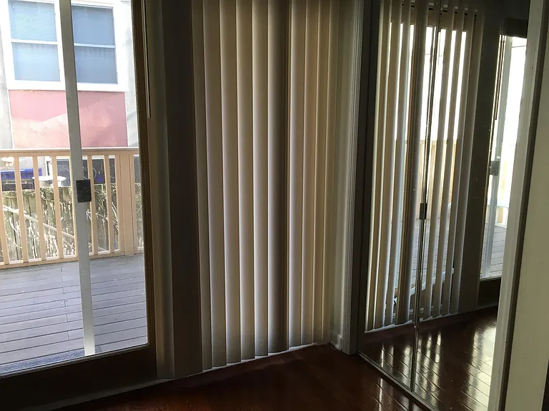 1638 South St #4 — Photo 4
